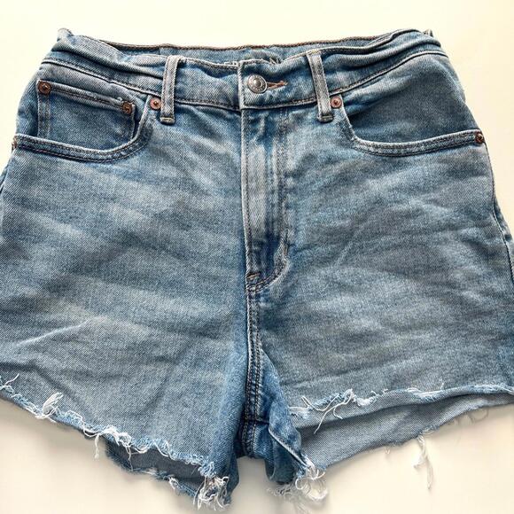 American Eagle Highest Rise 90s Boyfriend Cutoff Denim Shorts - Picture 3 of 9